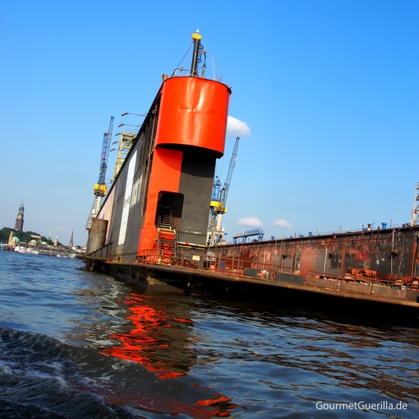 Frau Hedi Hafenrundfahrt Hamburg Tipps Hafen Blohm + Voss #gourmetguerilla