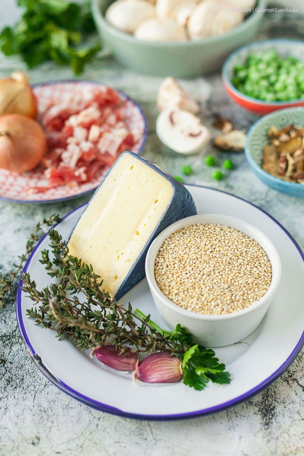 Pilz-Kräuter-Quinotto mit Speck und Käse Risotto mit Quinoa | GourmetGuerilla.de