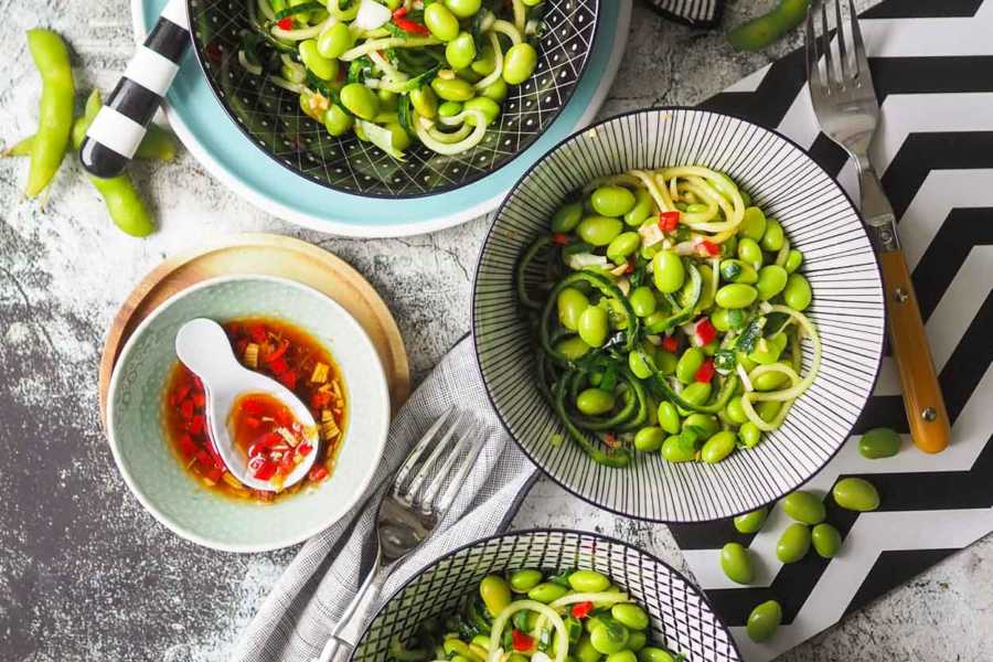 Daves-veganer-Edamame-Gurken-Salat-GourmetGuerilla.de