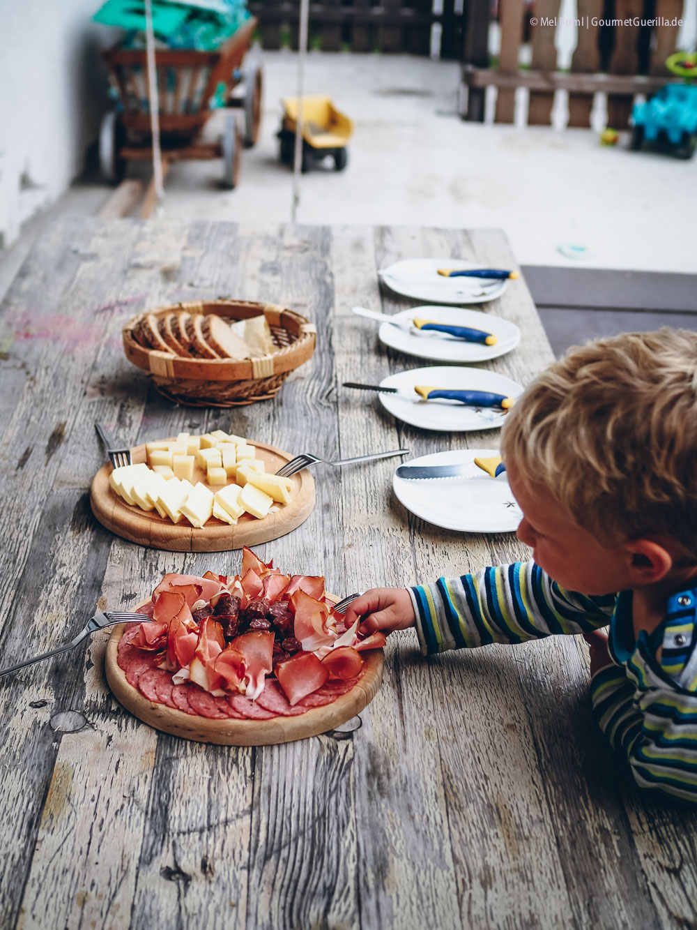 Jause Ahornhof Österreich Sennermeetsblogger | GourmetGuerilla.de